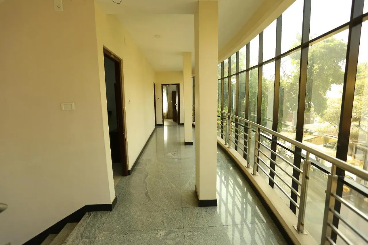 Hotel Innate Inn Alwaye 2*,  India